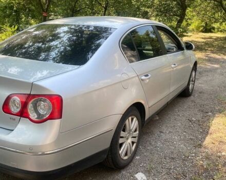 Серый Фольксваген Пассат, объемом двигателя 1.8 л и пробегом 360 тыс. км за 6000 $, фото 1 на Automoto.ua