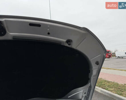 Сірий Фольксваген Пассат, об'ємом двигуна 1.6 л та пробігом 217 тис. км за 8999 $, фото 76 на Automoto.ua