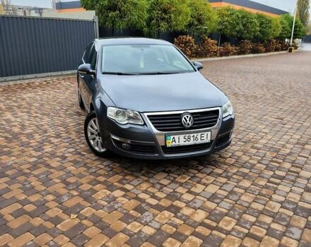 Серый Фольксваген Пассат, объемом двигателя 1.8 л и пробегом 354 тыс. км за 5900 $, фото 2 на Automoto.ua