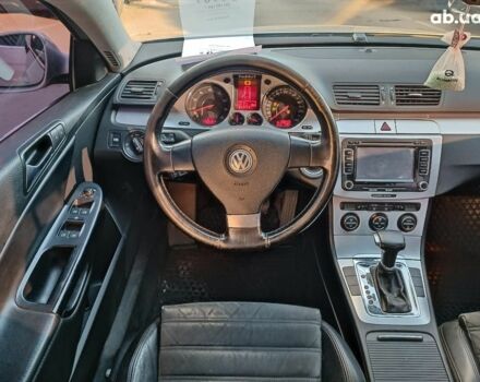 Серый Фольксваген Пассат, объемом двигателя 1.8 л и пробегом 256 тыс. км за 6940 $, фото 15 на Automoto.ua