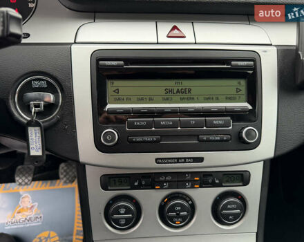 Сірий Фольксваген Пассат, об'ємом двигуна 1.6 л та пробігом 217 тис. км за 8999 $, фото 61 на Automoto.ua