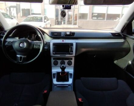 Сірий Фольксваген Пассат, об'ємом двигуна 1.4 л та пробігом 185 тис. км за 7200 $, фото 2 на Automoto.ua