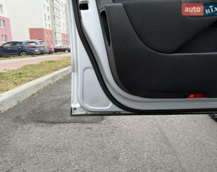 Сірий Фольксваген Пассат, об'ємом двигуна 1.6 л та пробігом 217 тис. км за 8999 $, фото 42 на Automoto.ua