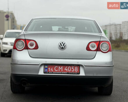 Сірий Фольксваген Пассат, об'ємом двигуна 1.6 л та пробігом 217 тис. км за 8999 $, фото 28 на Automoto.ua