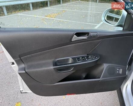 Сірий Фольксваген Пассат, об'ємом двигуна 1.4 л та пробігом 247 тис. км за 6499 $, фото 45 на Automoto.ua