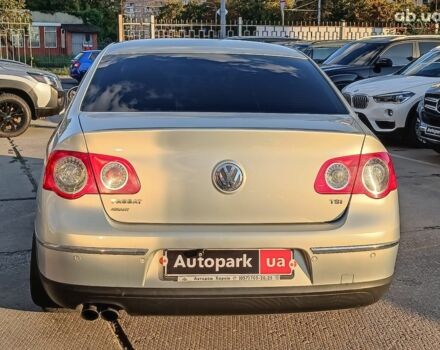 Серый Фольксваген Пассат, объемом двигателя 1.8 л и пробегом 256 тыс. км за 6940 $, фото 8 на Automoto.ua