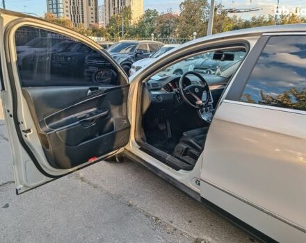 Серый Фольксваген Пассат, объемом двигателя 1.8 л и пробегом 256 тыс. км за 6940 $, фото 18 на Automoto.ua