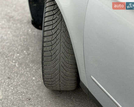 Сірий Фольксваген Пассат, об'ємом двигуна 1.6 л та пробігом 217 тис. км за 8999 $, фото 15 на Automoto.ua