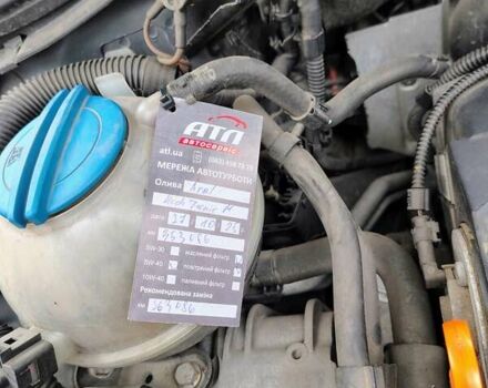 Серый Фольксваген Пассат, объемом двигателя 1.8 л и пробегом 354 тыс. км за 5900 $, фото 16 на Automoto.ua