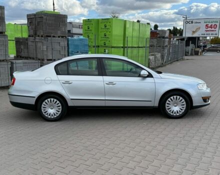 Сірий Фольксваген Пассат, об'ємом двигуна 1.6 л та пробігом 194 тис. км за 7999 $, фото 21 на Automoto.ua