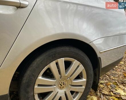 Сірий Фольксваген Пассат, об'ємом двигуна 1.8 л та пробігом 326 тис. км за 6700 $, фото 7 на Automoto.ua