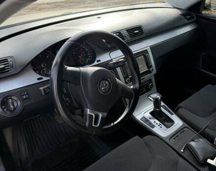 Фольксваген Пассат 2010 в Калуше на Automoto.ua Серый Фольксваген Пассат, объемом двигателя 2 л и пробегом 350 тыс. км за 6900 $, фото 10 на Automoto.ua