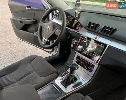 Серый Фольксваген Пассат, объемом двигателя 1.8 л и пробегом 163 тыс. км за 7650 $, фото 50 на Automoto.ua