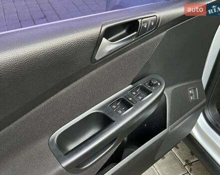 Серый Фольксваген Пассат, объемом двигателя 1.8 л и пробегом 163 тыс. км за 7650 $, фото 55 на Automoto.ua