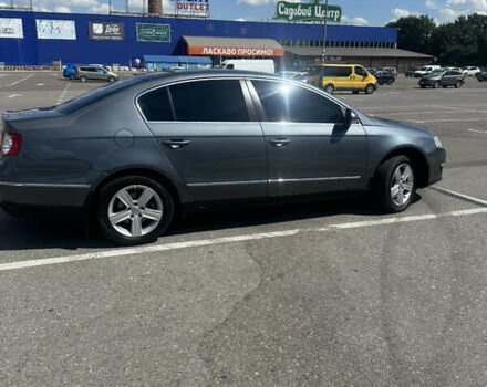 Серый Фольксваген Пассат, объемом двигателя 1.8 л и пробегом 260 тыс. км за 6100 $, фото 6 на Automoto.ua