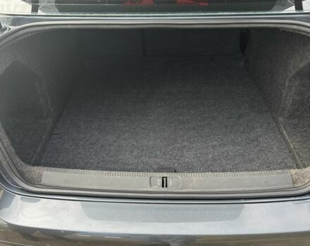 Серый Фольксваген Пассат, объемом двигателя 1.8 л и пробегом 238 тыс. км за 3800 $, фото 11 на Automoto.ua