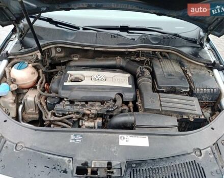 Серый Фольксваген Пассат, объемом двигателя 1.8 л и пробегом 96 тыс. км за 9000 $, фото 10 на Automoto.ua