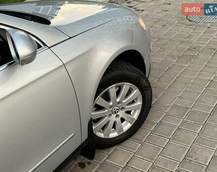 Серый Фольксваген Пассат, объемом двигателя 1.8 л и пробегом 163 тыс. км за 7650 $, фото 17 на Automoto.ua