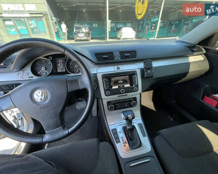 Серый Фольксваген Пассат, объемом двигателя 2 л и пробегом 310 тыс. км за 8000 $, фото 10 на Automoto.ua