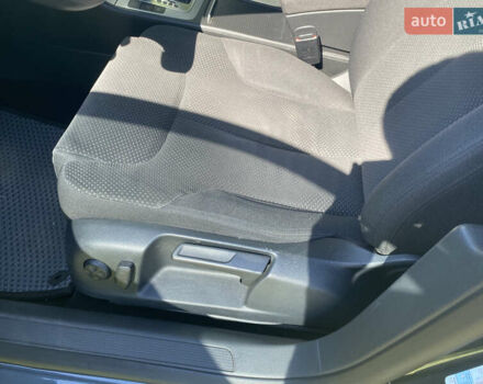 Серый Фольксваген Пассат, объемом двигателя 2 л и пробегом 262 тыс. км за 8600 $, фото 7 на Automoto.ua