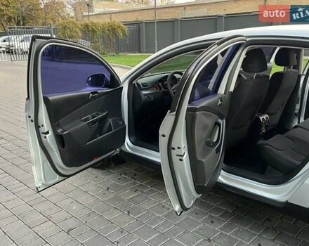 Серый Фольксваген Пассат, объемом двигателя 1.8 л и пробегом 163 тыс. км за 7650 $, фото 62 на Automoto.ua