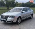 Серый Фольксваген Пассат, объемом двигателя 1.8 л и пробегом 355 тыс. км за 4650 $, фото 1 на Automoto.ua