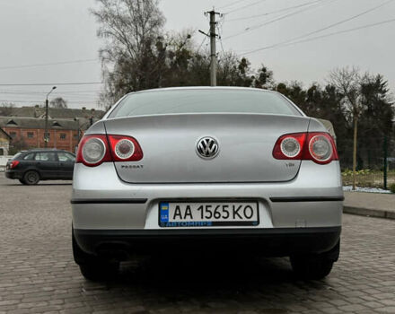 Серый Фольксваген Пассат, объемом двигателя 1.8 л и пробегом 277 тыс. км за 5000 $, фото 14 на Automoto.ua