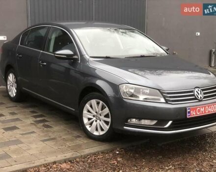 Сірий Фольксваген Пассат, об'ємом двигуна 1.6 л та пробігом 216 тис. км за 9650 $, фото 12 на Automoto.ua
