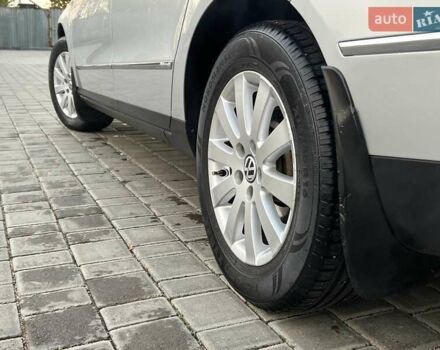 Серый Фольксваген Пассат, объемом двигателя 1.8 л и пробегом 163 тыс. км за 7650 $, фото 43 на Automoto.ua