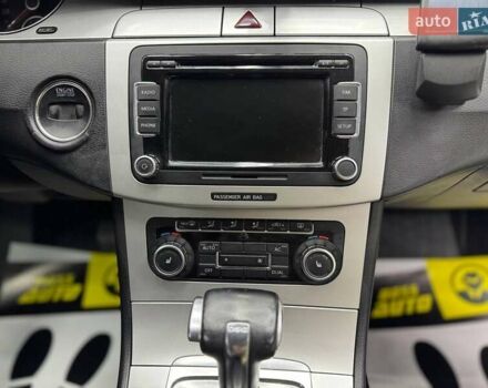 Фольксваген Пассат 2010 в Черновцах на Automoto.ua Серый Фольксваген Пассат, объемом двигателя 1.39 л и пробегом 195 тыс. км за 7600 $, фото 19 на Automoto.ua