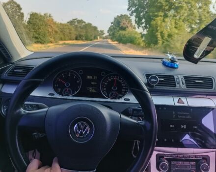 Серый Фольксваген Пассат, объемом двигателя 1.8 л и пробегом 189 тыс. км за 6800 $, фото 7 на Automoto.ua