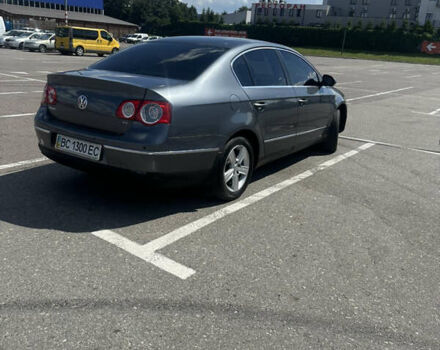 Серый Фольксваген Пассат, объемом двигателя 1.8 л и пробегом 260 тыс. км за 6100 $, фото 9 на Automoto.ua