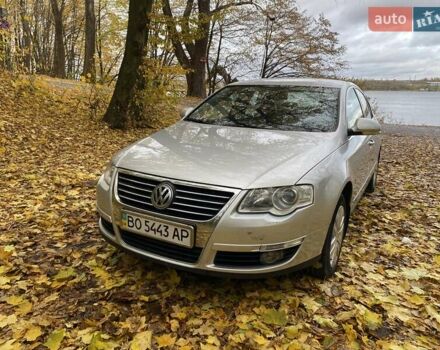 Сірий Фольксваген Пассат, об'ємом двигуна 1.8 л та пробігом 326 тис. км за 6700 $, фото 13 на Automoto.ua