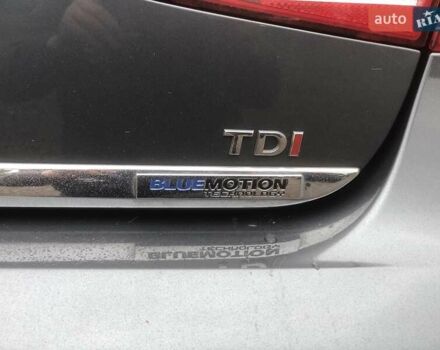 Сірий Фольксваген Пассат, об'ємом двигуна 1.6 л та пробігом 216 тис. км за 9650 $, фото 14 на Automoto.ua