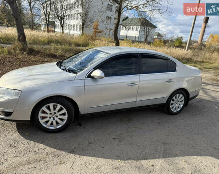 Фольксваген Пассат 2010 в Калуше на Automoto.ua Серый Фольксваген Пассат, объемом двигателя 2 л и пробегом 350 тыс. км за 6900 $, фото 3 на Automoto.ua