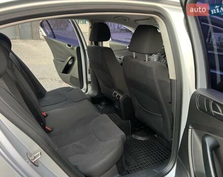 Серый Фольксваген Пассат, объемом двигателя 1.8 л и пробегом 163 тыс. км за 7650 $, фото 59 на Automoto.ua