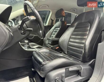 Фольксваген Пассат 2010 в Черновцах на Automoto.ua Серый Фольксваген Пассат, объемом двигателя 1.39 л и пробегом 195 тыс. км за 7600 $, фото 10 на Automoto.ua