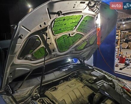 Серый Фольксваген Пассат, объемом двигателя 1.97 л и пробегом 288 тыс. км за 8800 $, фото 11 на Automoto.ua