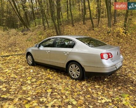 Сірий Фольксваген Пассат, об'ємом двигуна 1.8 л та пробігом 326 тис. км за 6700 $, фото 10 на Automoto.ua