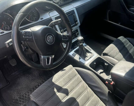 Серый Фольксваген Пассат, объемом двигателя 1.8 л и пробегом 260 тыс. км за 6100 $, фото 17 на Automoto.ua