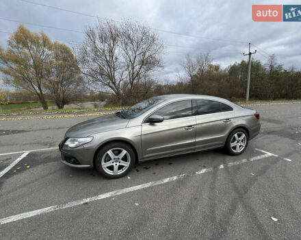 Серый Фольксваген Пассат, объемом двигателя 1.97 л и пробегом 254 тыс. км за 9300 $, фото 1 на Automoto.ua