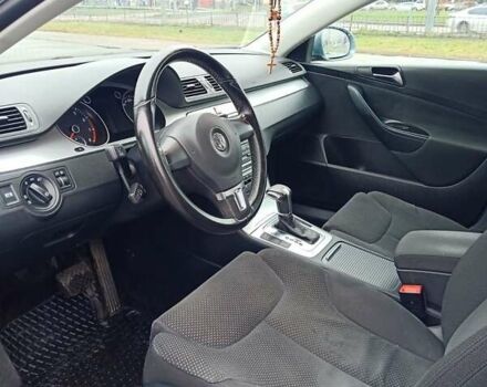 Серый Фольксваген Пассат, объемом двигателя 1.8 л и пробегом 96 тыс. км за 9000 $, фото 7 на Automoto.ua