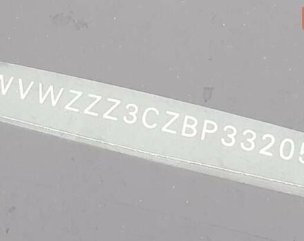 Сірий Фольксваген Пассат, об'ємом двигуна 1.78 л та пробігом 176 тис. км за 10500 $, фото 4 на Automoto.ua