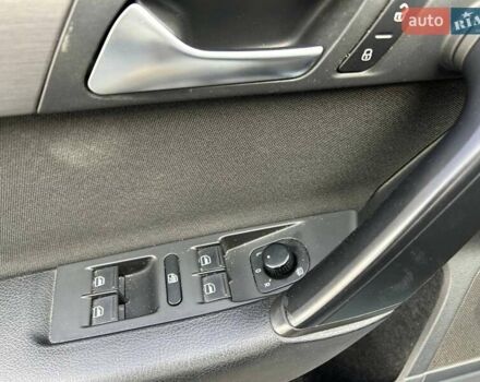 Серый Фольксваген Пассат, объемом двигателя 1.8 л и пробегом 248 тыс. км за 9290 $, фото 15 на Automoto.ua