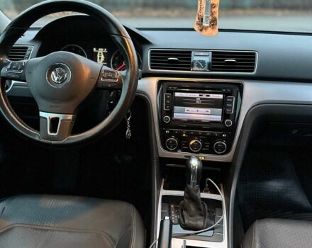 Серый Фольксваген Пассат, объемом двигателя 2.5 л и пробегом 216 тыс. км за 8500 $, фото 8 на Automoto.ua