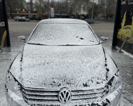 Серый Фольксваген Пассат, объемом двигателя 1.4 л и пробегом 193 тыс. км за 8700 $, фото 2 на Automoto.ua