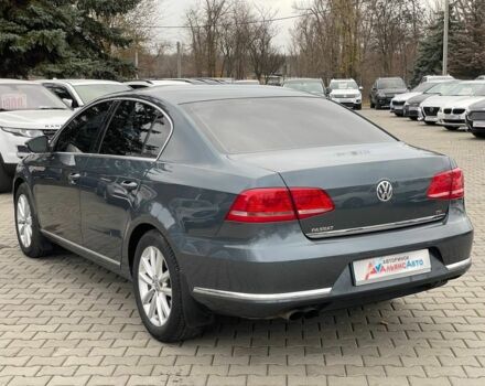 Серый Фольксваген Пассат, объемом двигателя 1.8 л и пробегом 186 тыс. км за 9900 $, фото 4 на Automoto.ua
