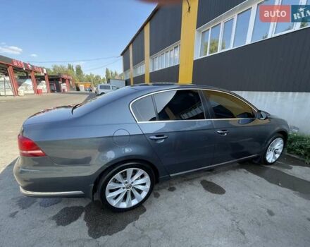 Сірий Фольксваген Пассат, об'ємом двигуна 1.8 л та пробігом 182 тис. км за 11800 $, фото 1 на Automoto.ua