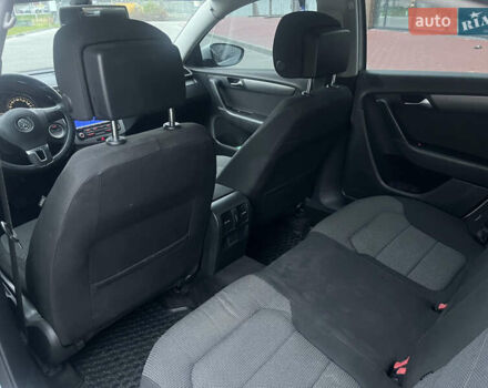 Серый Фольксваген Пассат, объемом двигателя 1.97 л и пробегом 265 тыс. км за 10750 $, фото 10 на Automoto.ua