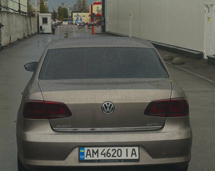 Серый Фольксваген Пассат, объемом двигателя 1.97 л и пробегом 238 тыс. км за 8700 $, фото 9 на Automoto.ua